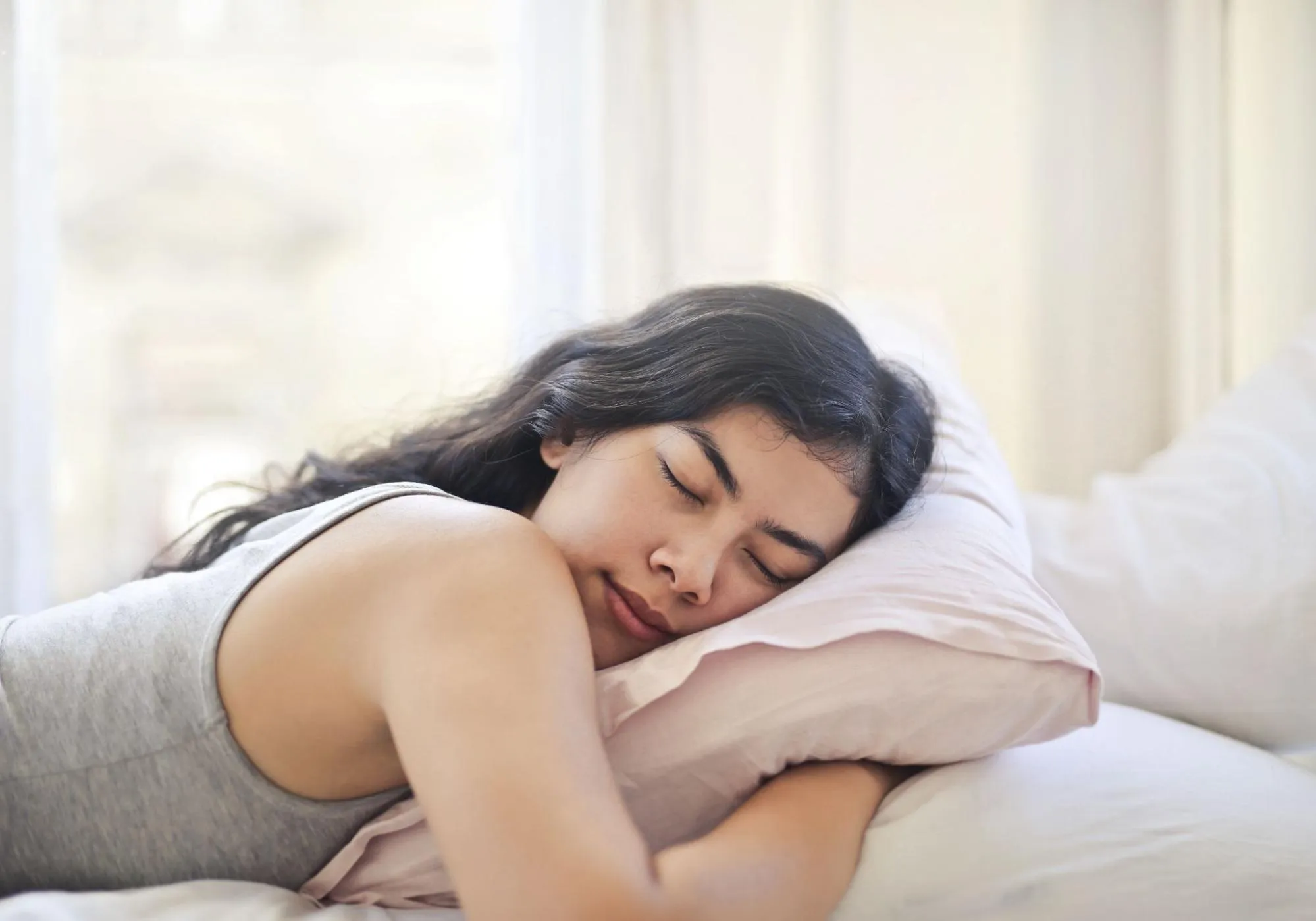 How Should You Sleep on a Tempur-Pedic Pillow?